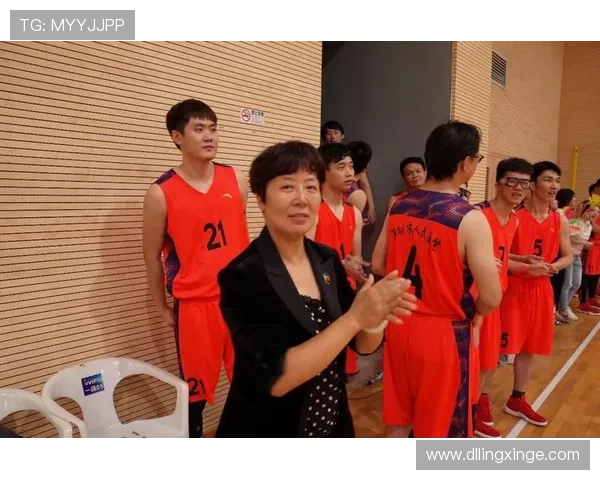 赛后分析：北京篮球队与深圳篮球队的表现与状态对比探讨