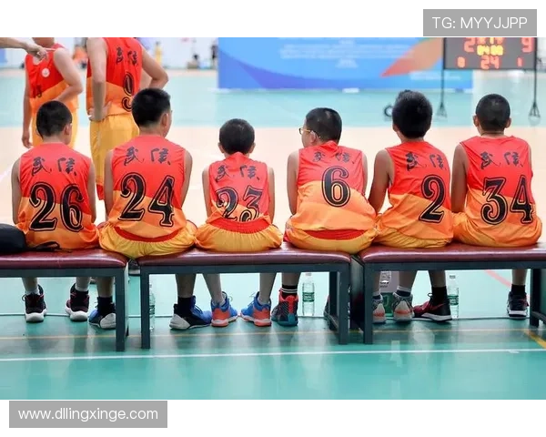 成都篮球队的拼搏之路与梦想追逐的精彩历程全景回顾